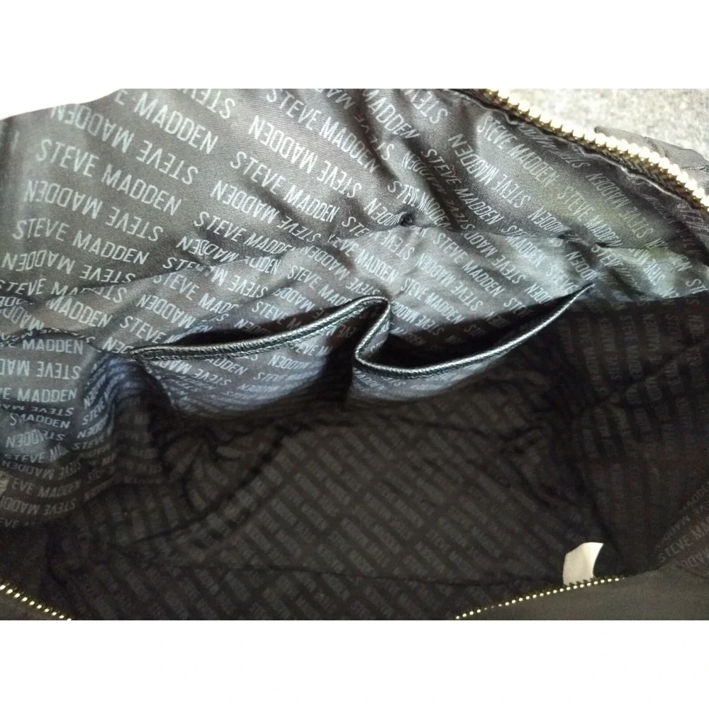 Steve Madden‎ Nylon Quilted Duffel Bag Floral Pink Black Weekend Tote Logo Strap